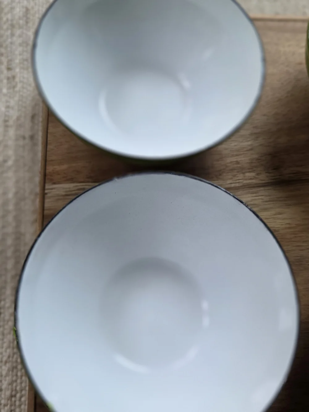 Green Enamel Fodue‎ Pot with Matching Bowls